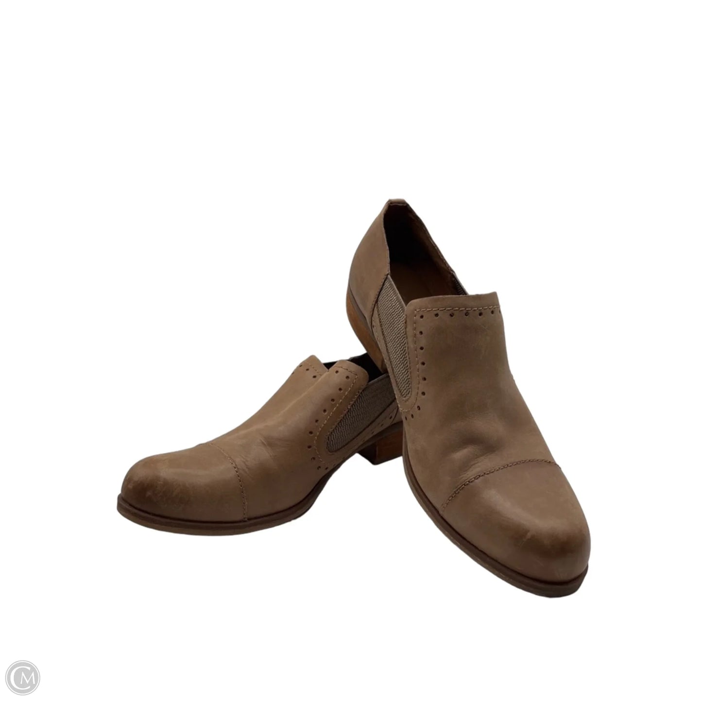 Shoes Flats By Korks In Tan, Size: 10
