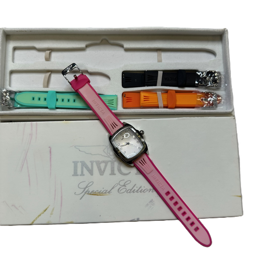 Watch Designer By Invicta  Size: 04 Piece Set