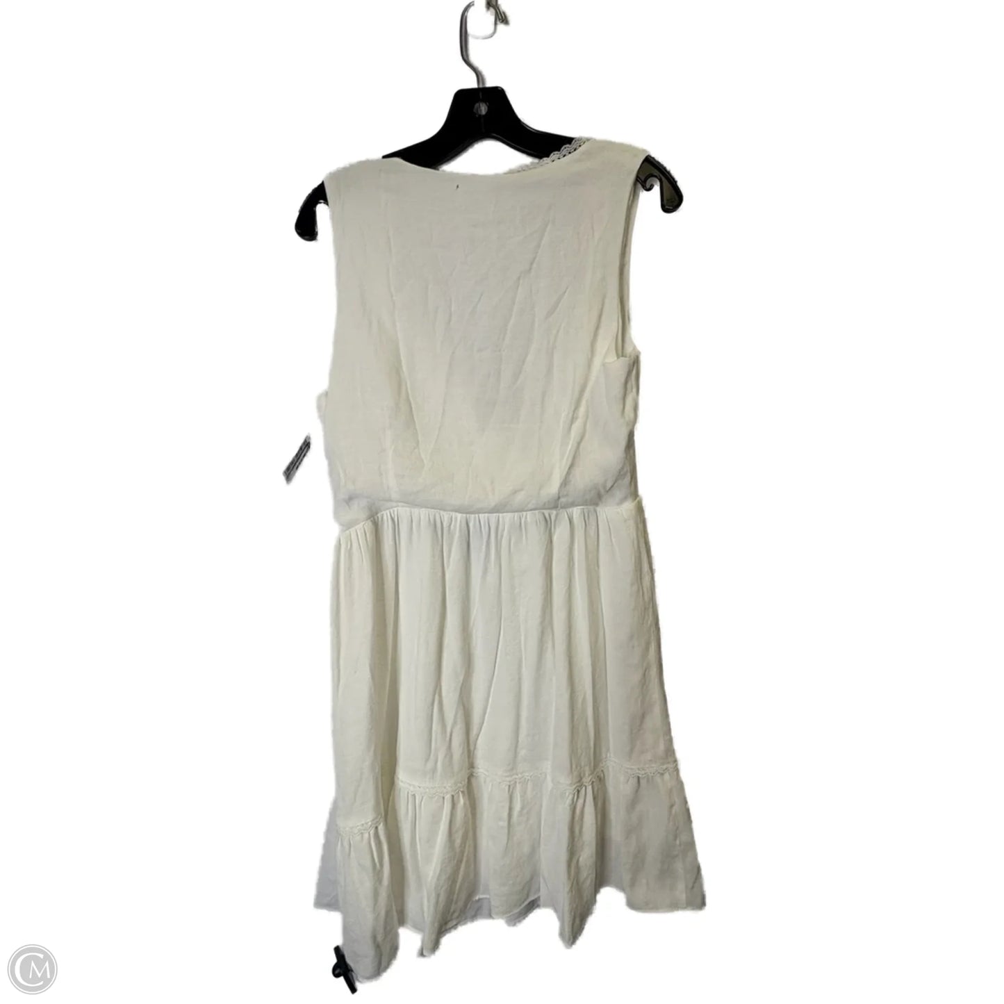 Dress Casual Short By Elodie In White, Size: L