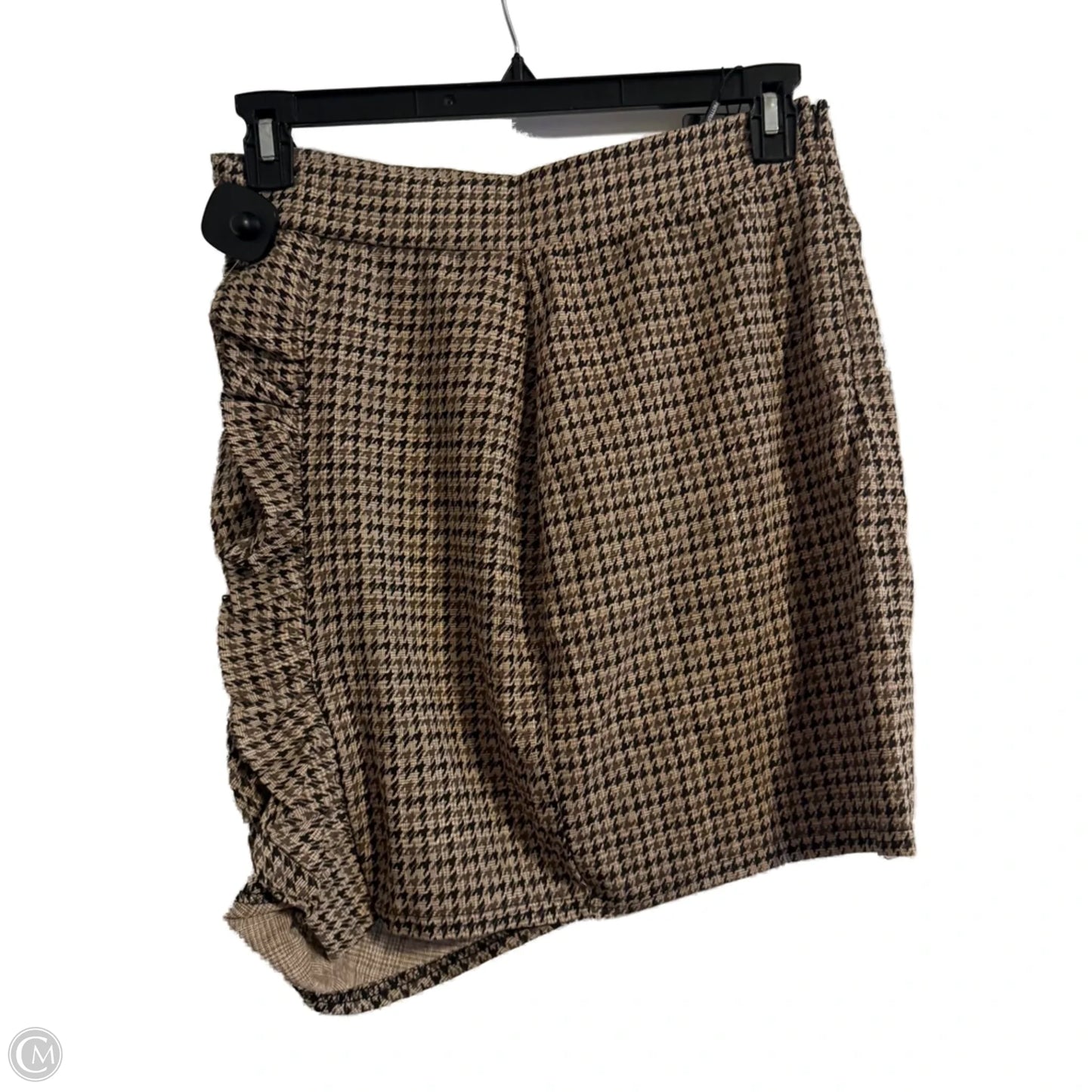 Skirt Mini & Short By Pretty Little Thing In Plaid Pattern, Size: 10