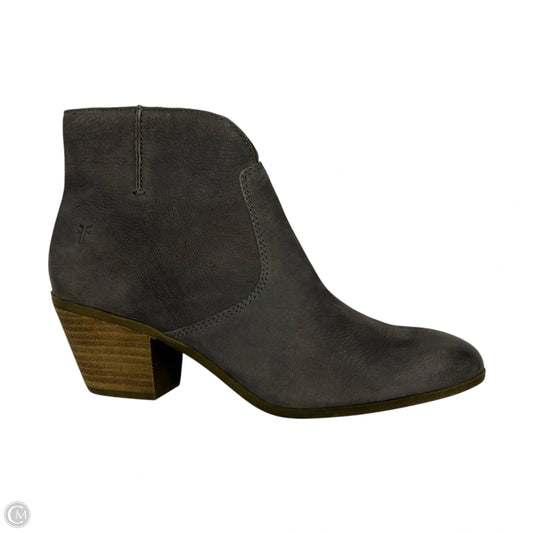 Boots Designer By Frye In Grey, Size: 8