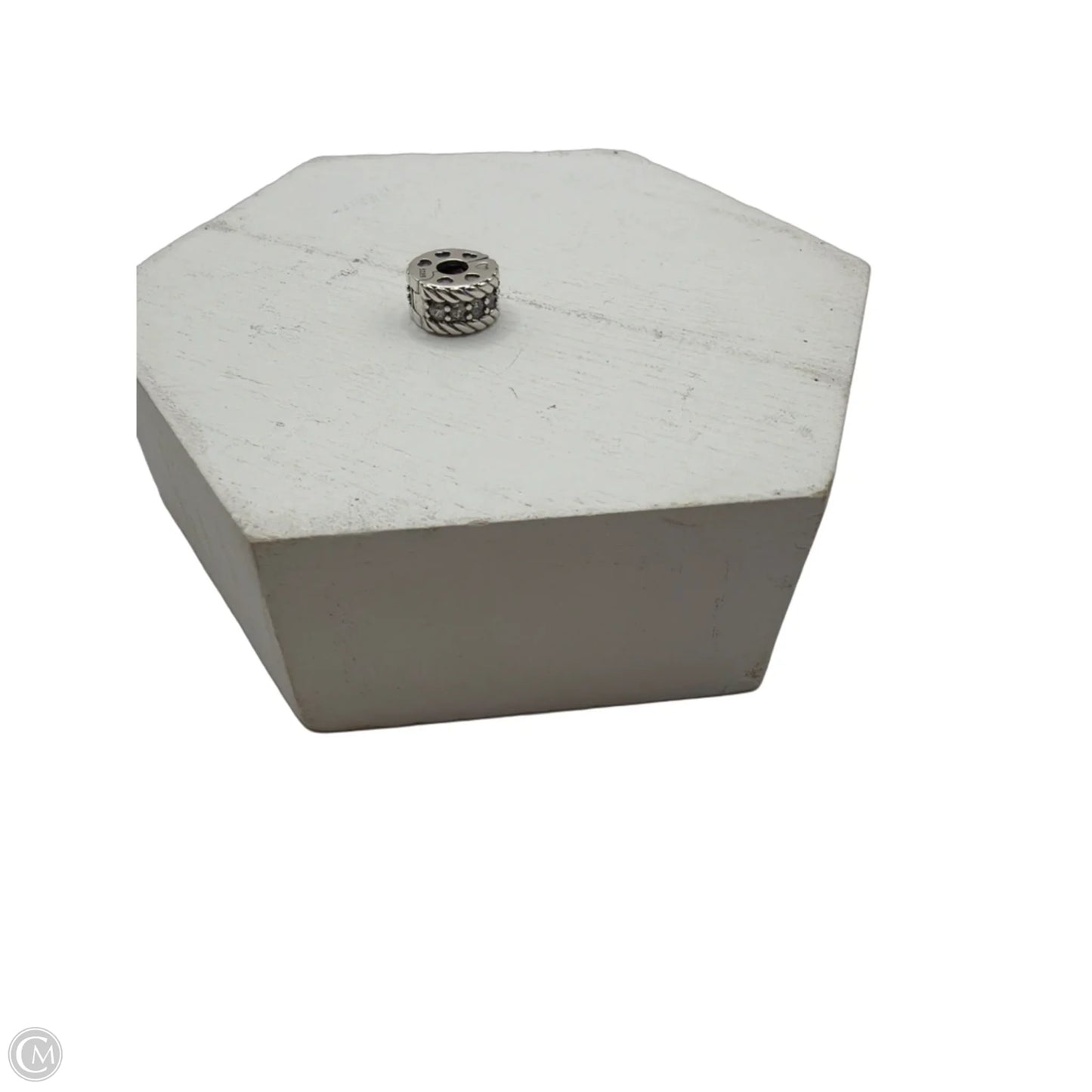 Accessory Label By Pandora, Size: