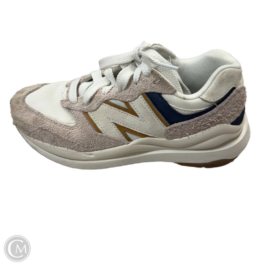 Shoes Sneakers By New Balance In Cream & Pink, Size: 7.5