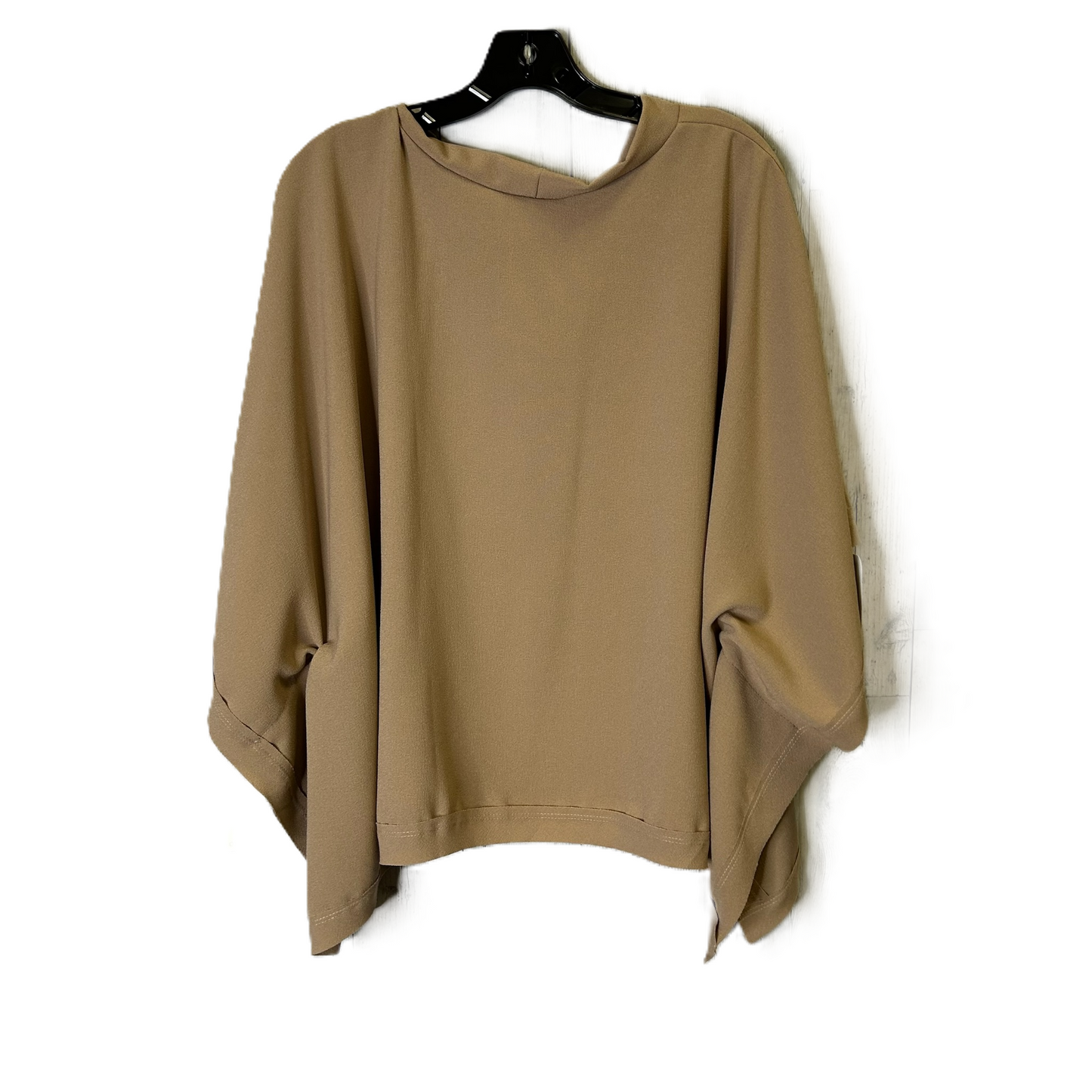 Top Short Sleeve Basic By Ces Femme In Brown, Size: L