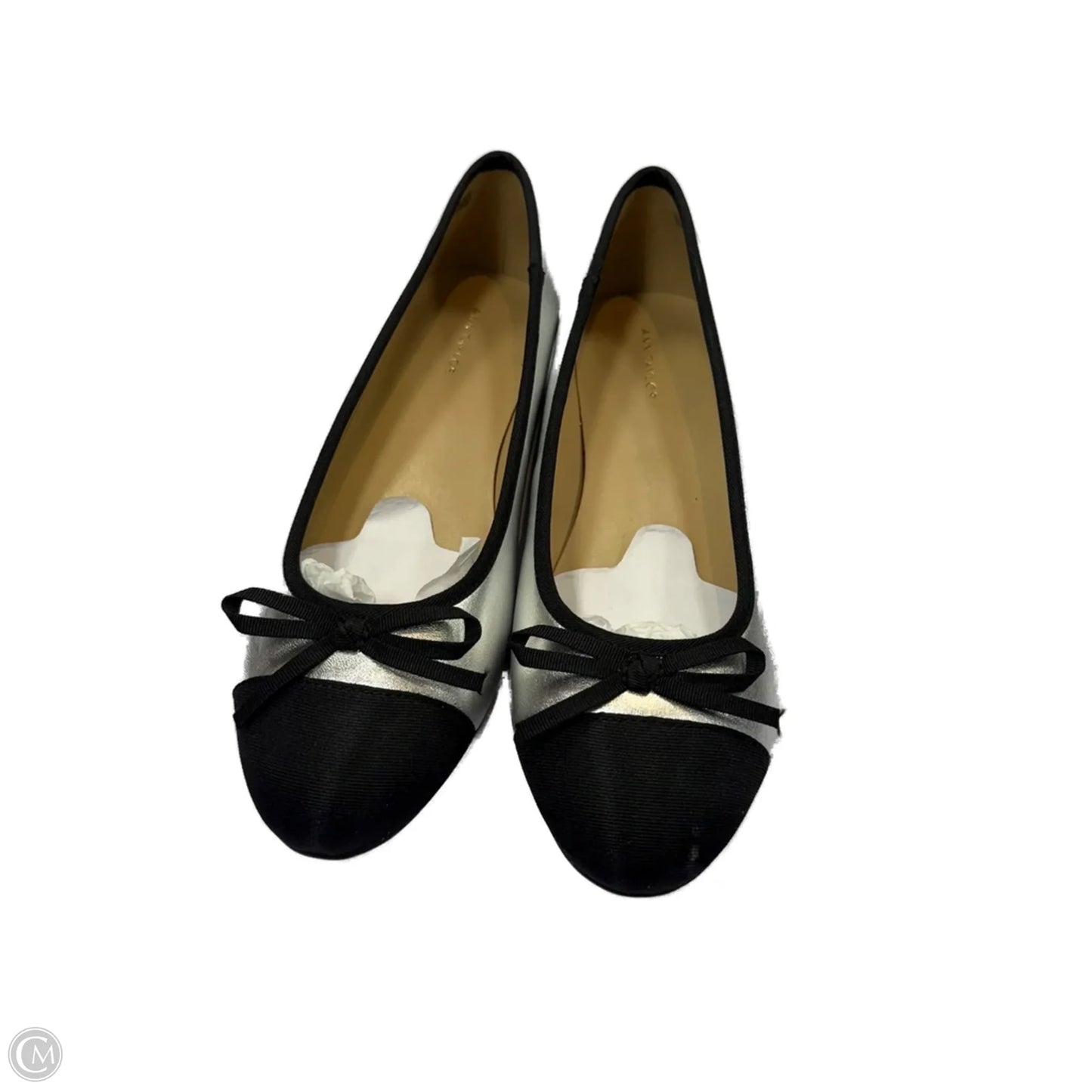 Shoes Flats By Ann Taylor In Silver, Size: 6
