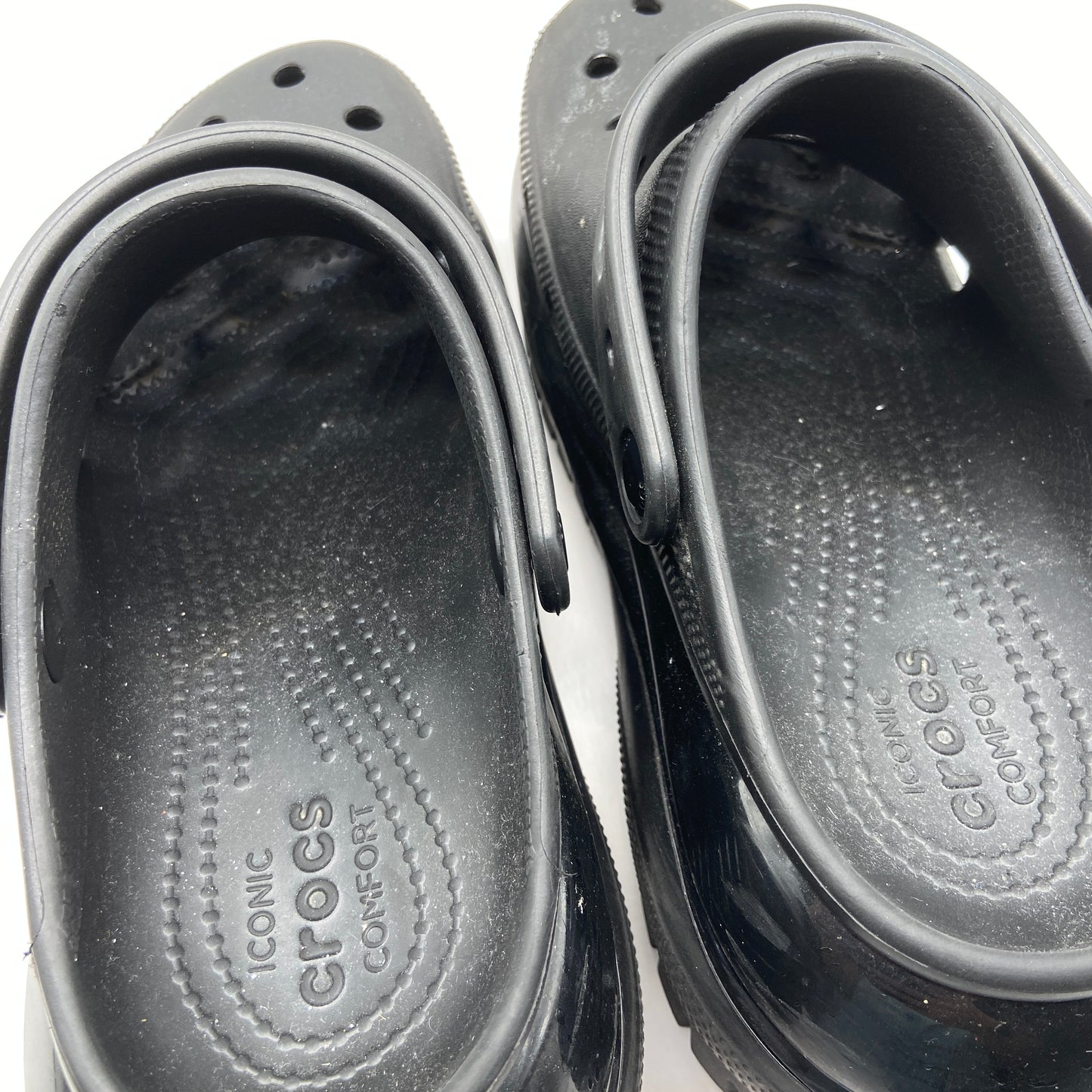 Shoes Heels Platform By Crocs In Black, Size: 10