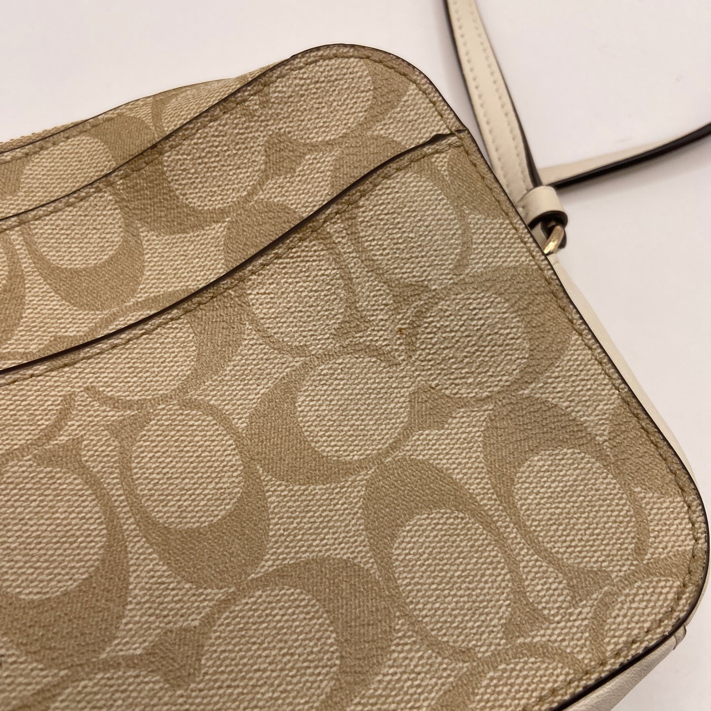 Crossbody Designer By Coach, Size: Small