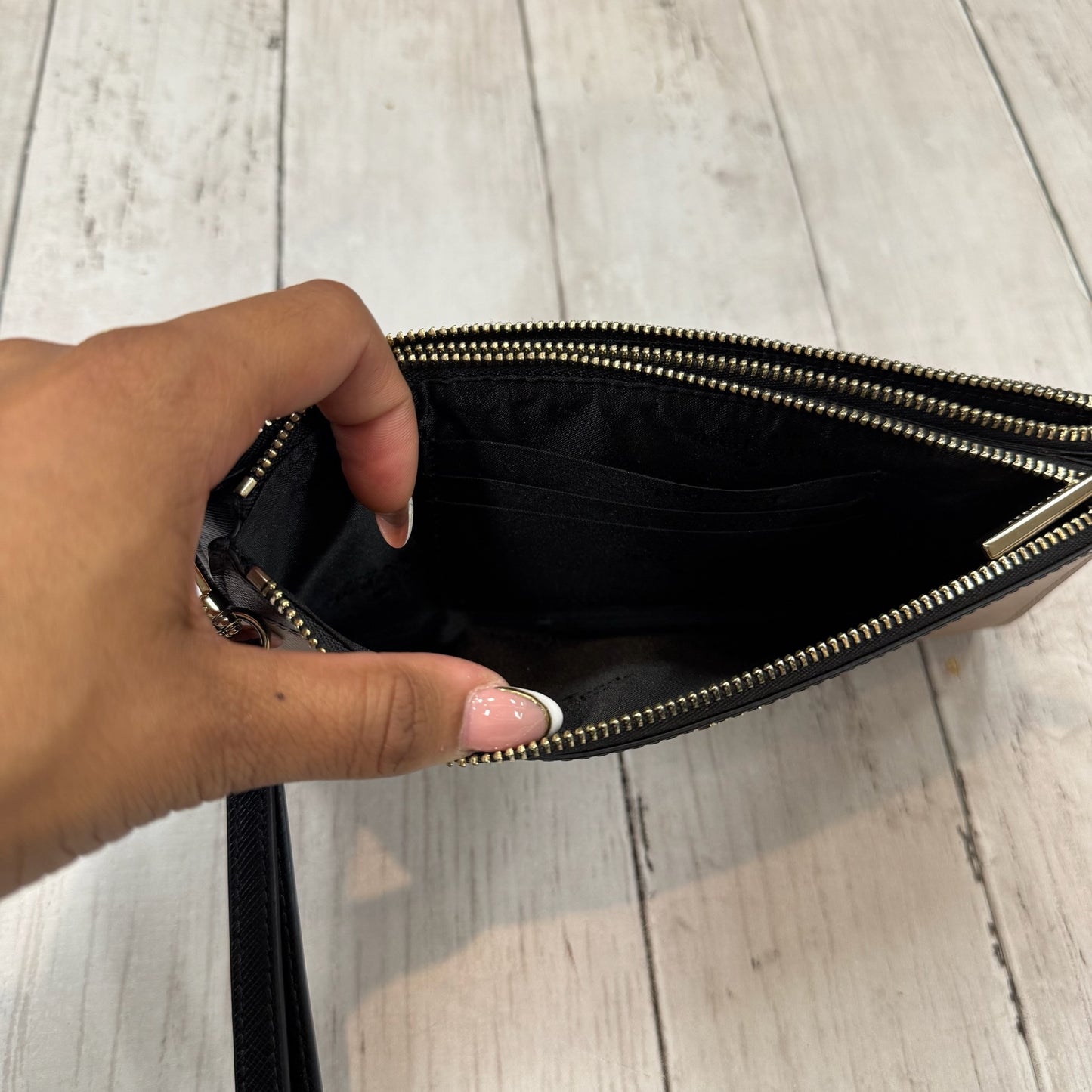Wallet Designer By Kate Spade, Size: Medium
