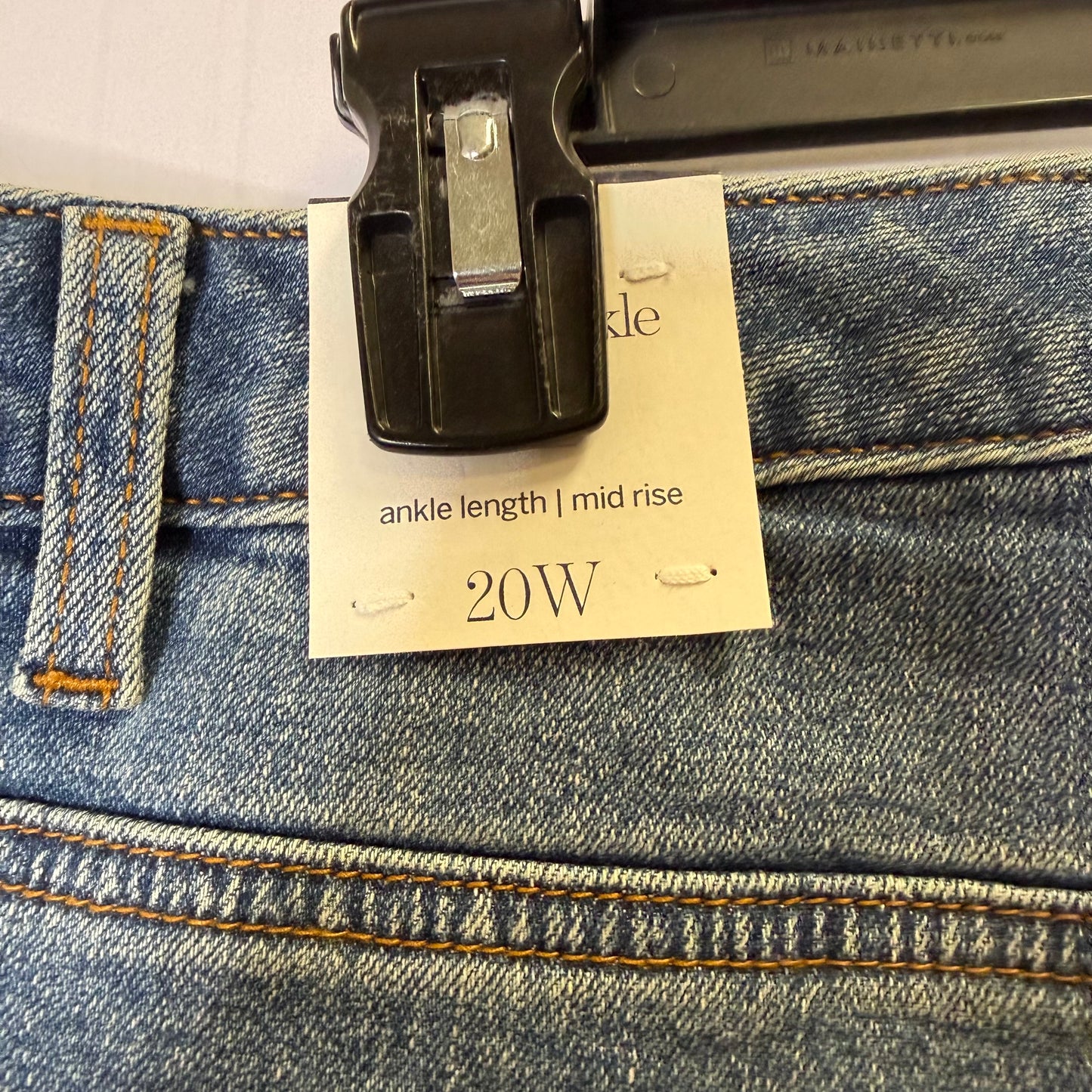 Jeans Straight By Talbots In Blue Denim, Size: 20