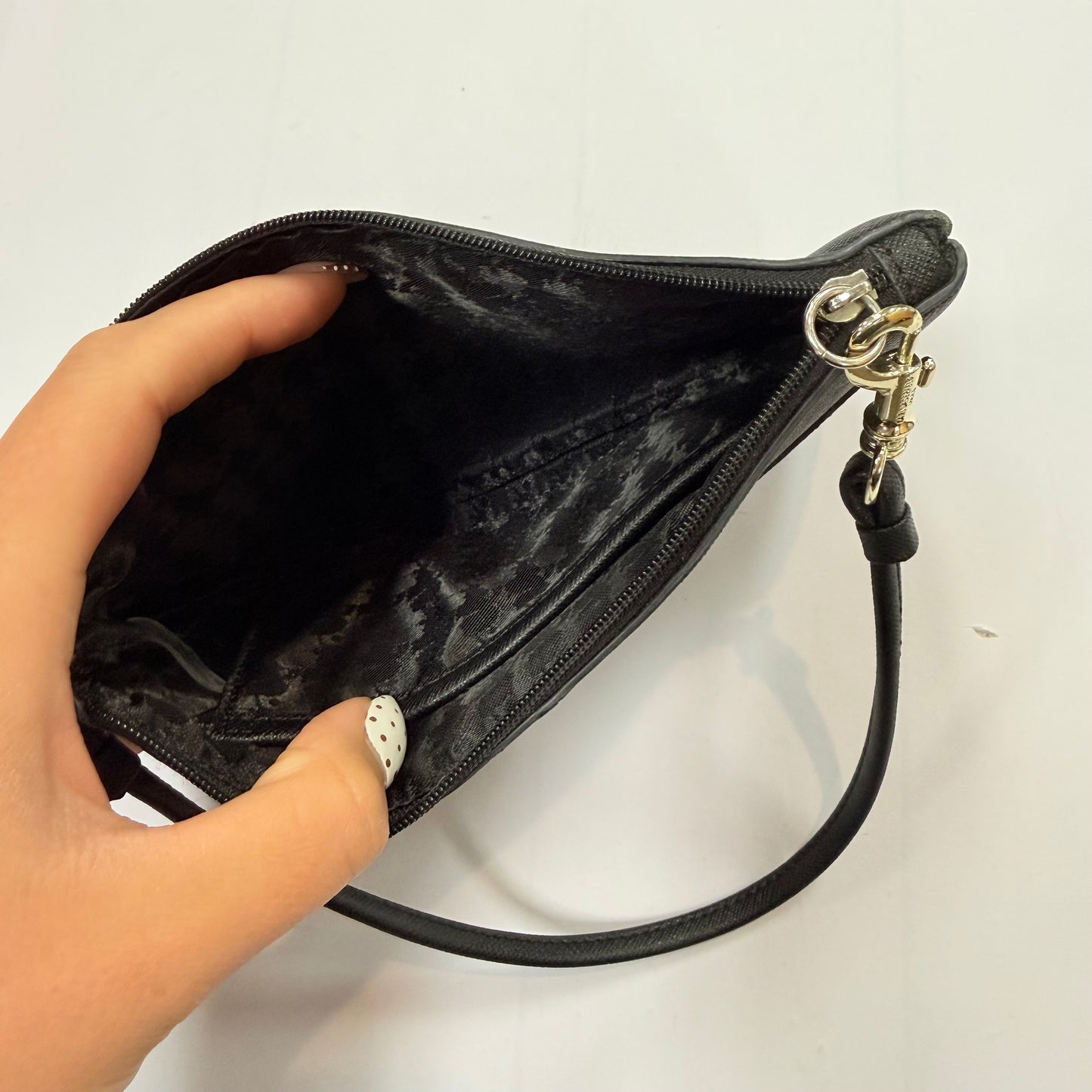 Wristlet Designer By Karl Lagerfeld, Size: Medium