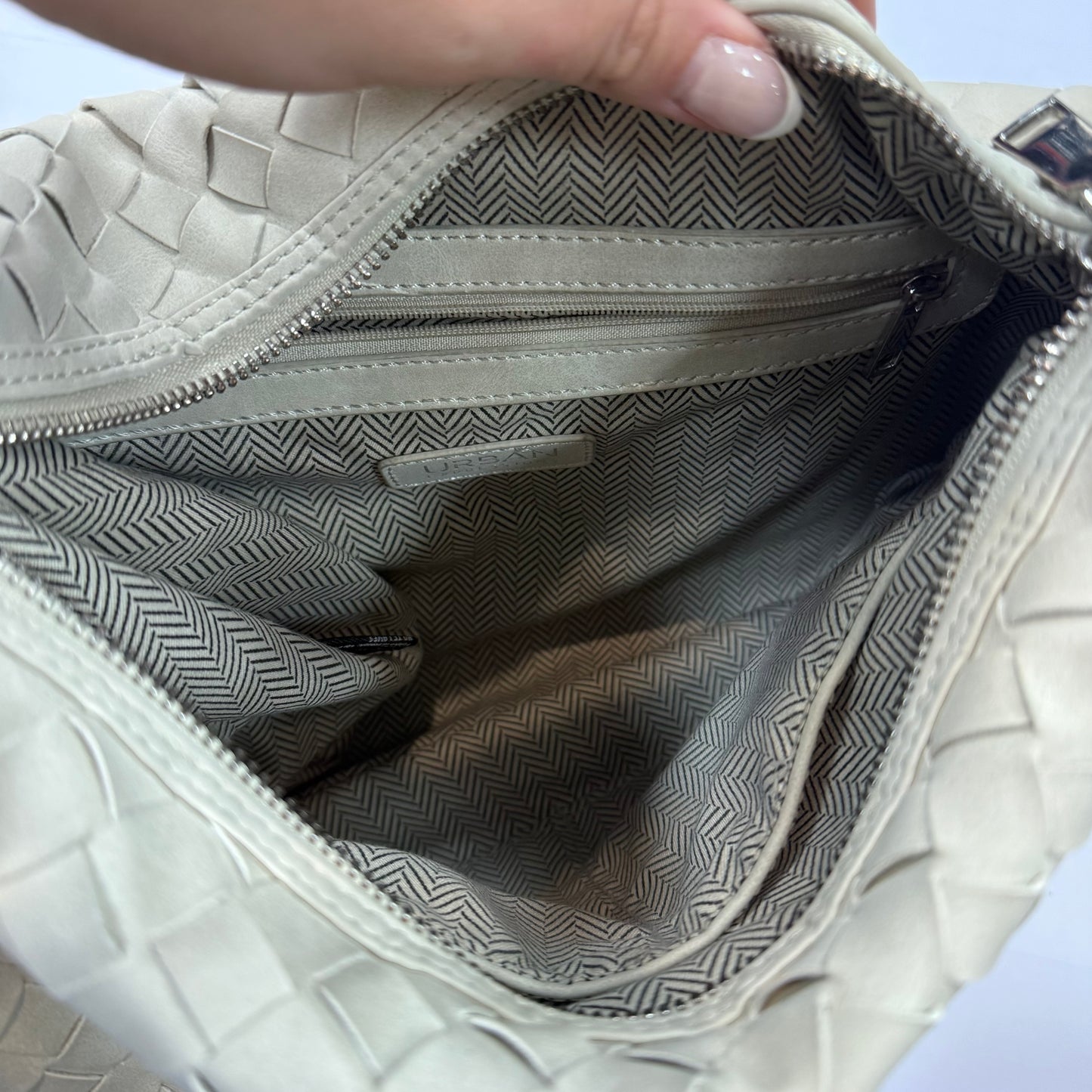 Handbag By Urban Expressions, Size: Medium