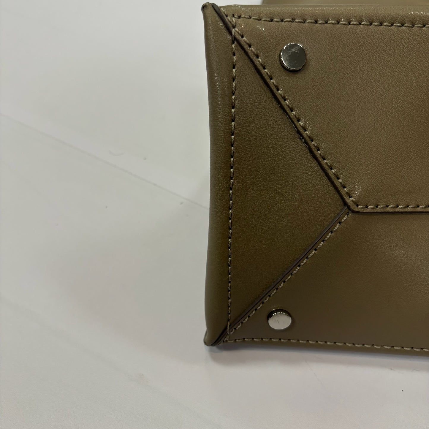 Handbag By Banana Republic, Size: Medium