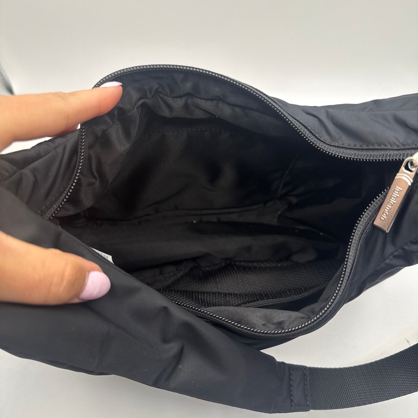 Handbag By Lululemon, Size: Medium