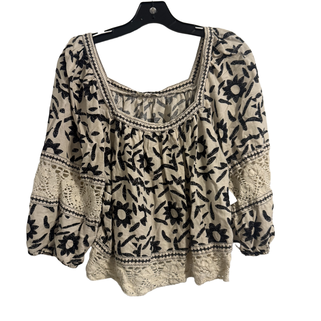 Top Short Sleeve By Christian Siriano Size: L