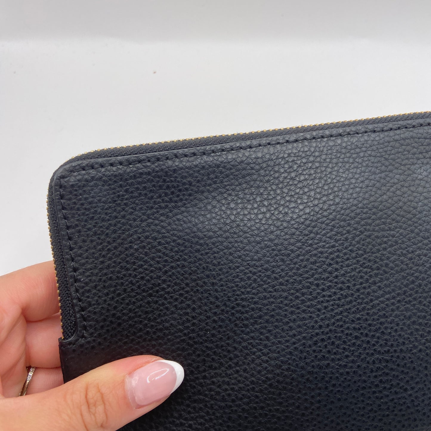 Wristlet Designer By Coach, Size: Medium