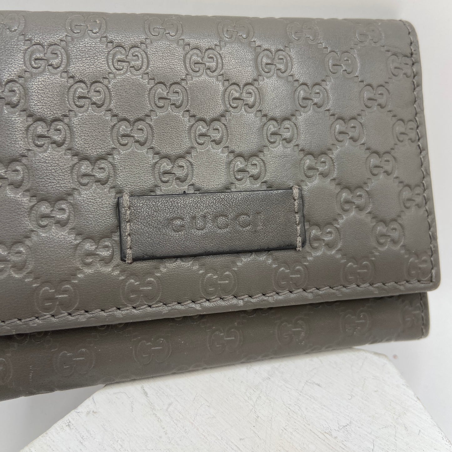 Wallet Luxury Designer By Gucci, Size: Small