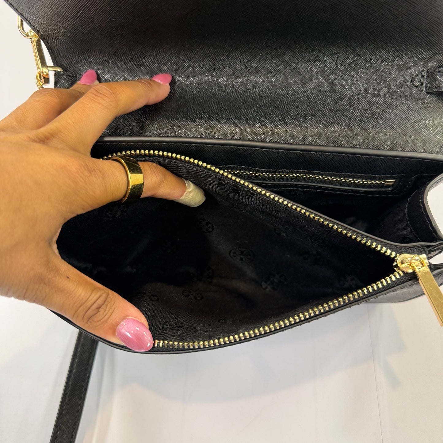 Crossbody Designer By Tory Burch, Size: Medium