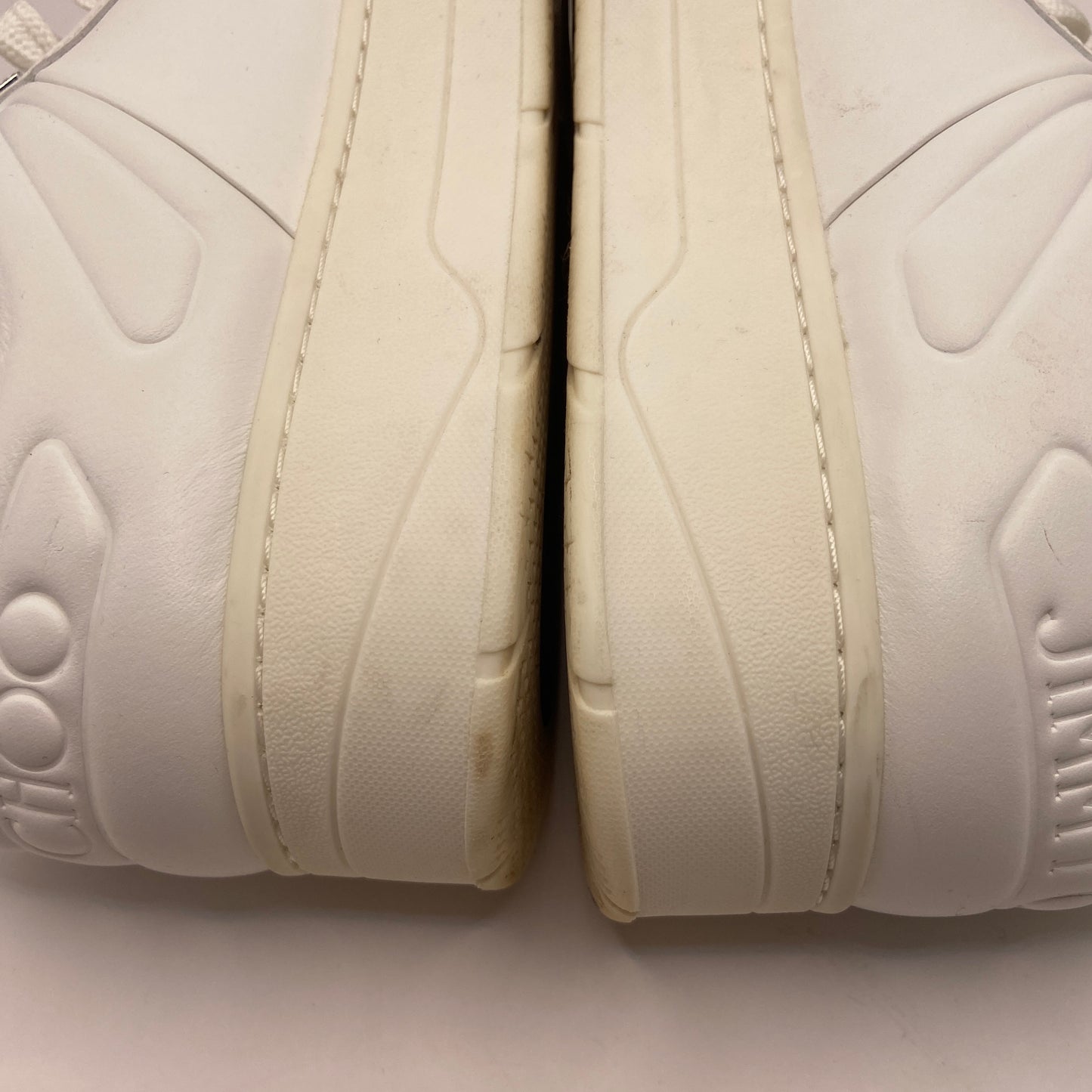 Shoes Luxury Designer By Jimmy Choo In White, Size: 9.5
