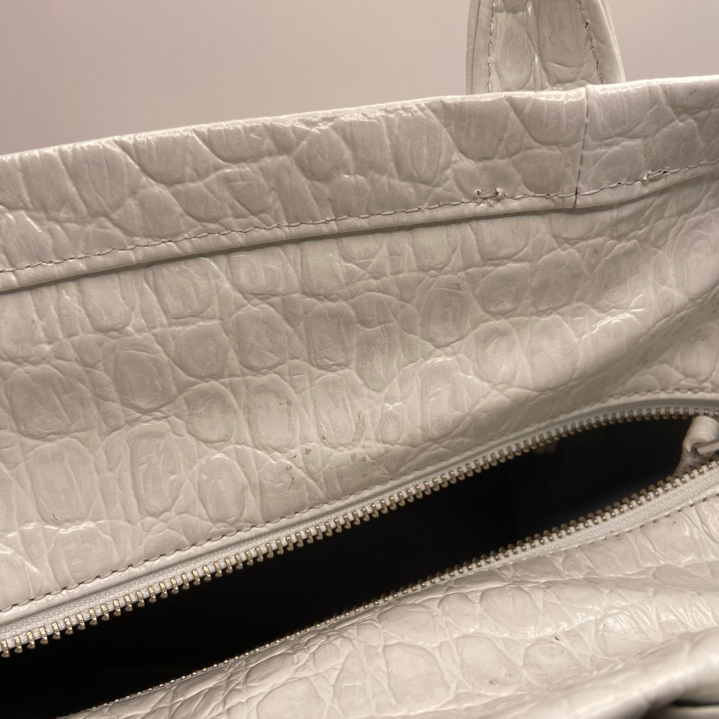 Tote Luxury Designer By Marc Jacobs, Size: Large