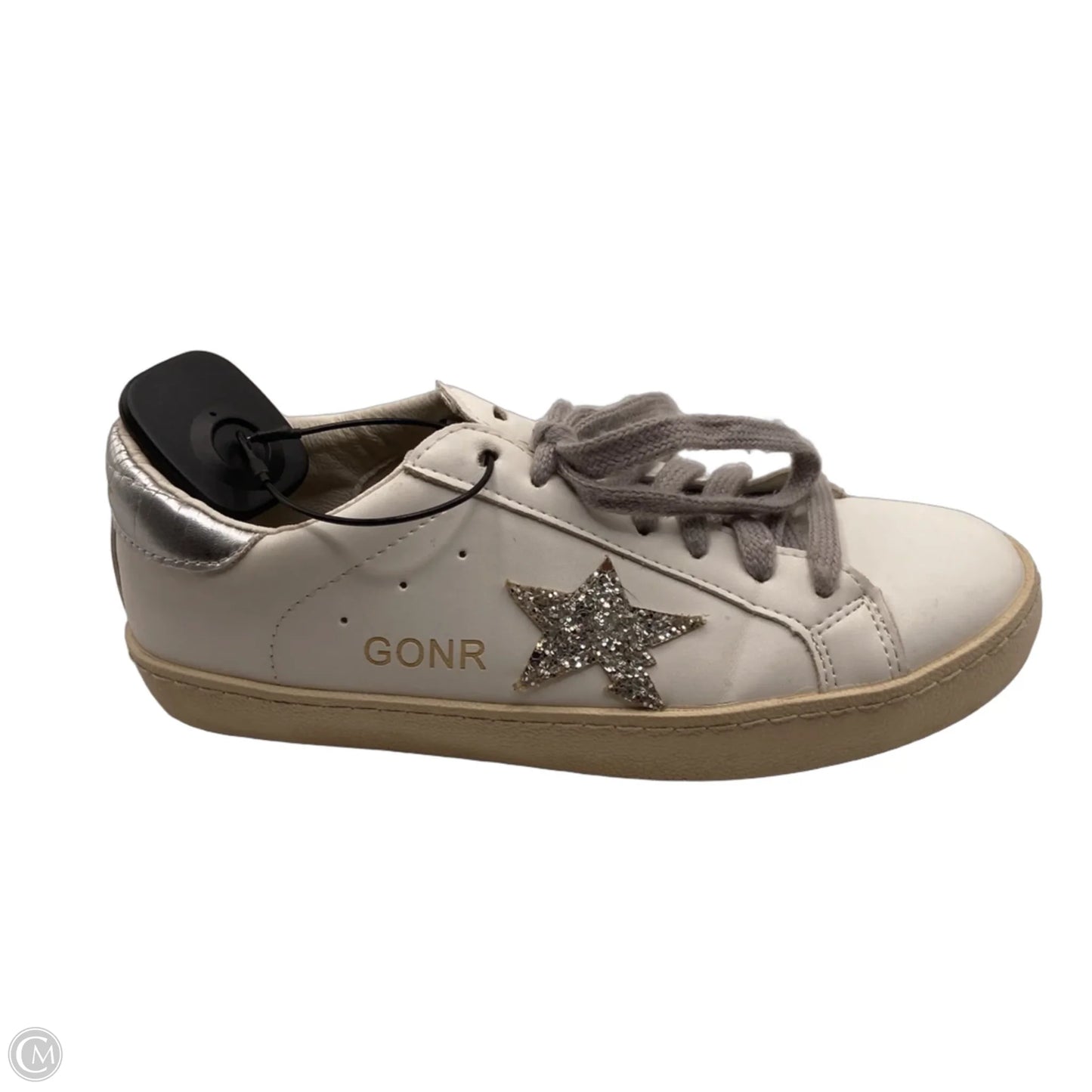 Shoes Sneakers By Clothes Mentor In White, Size: 7.5