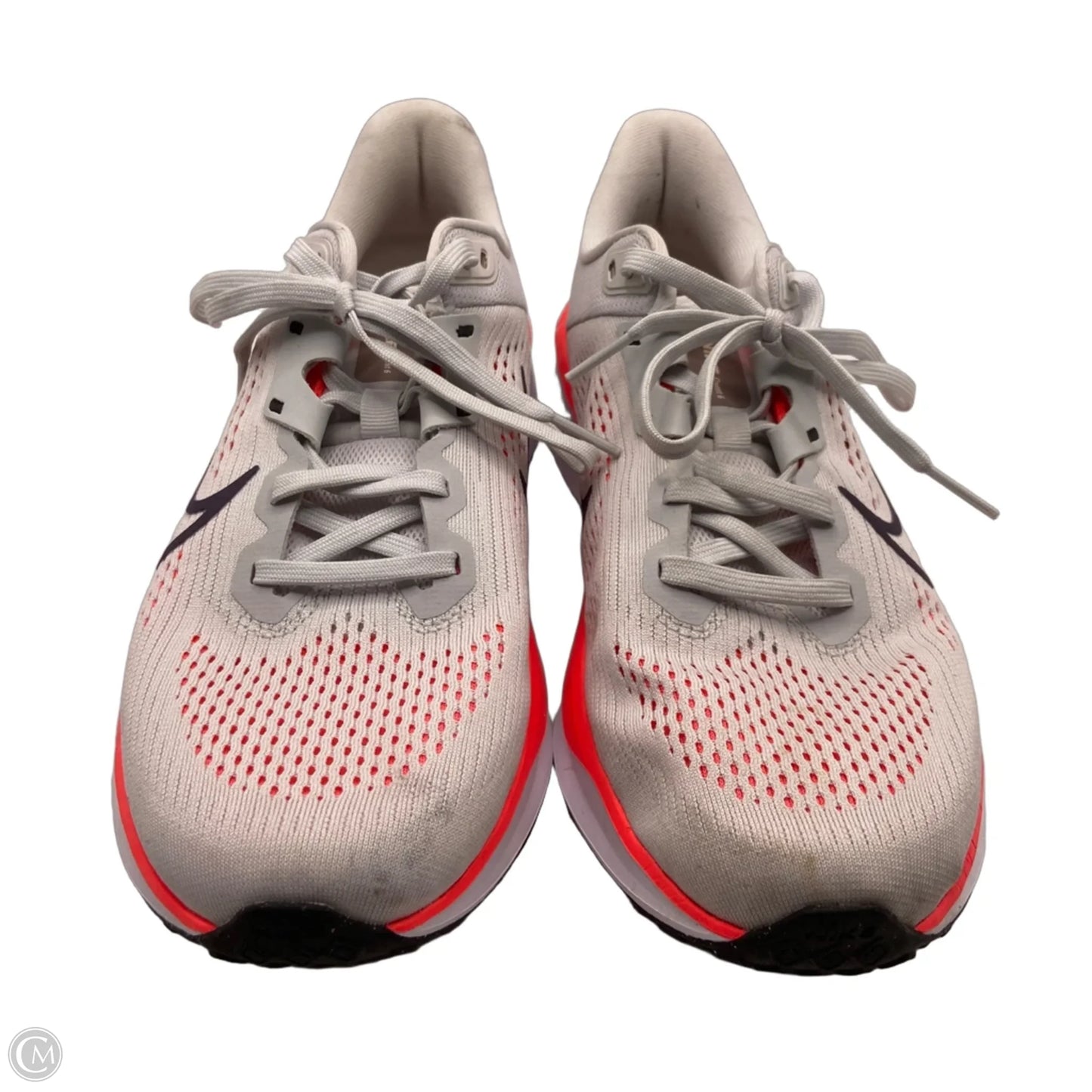 Shoes Athletic By Nike In Grey, Size: 9.5
