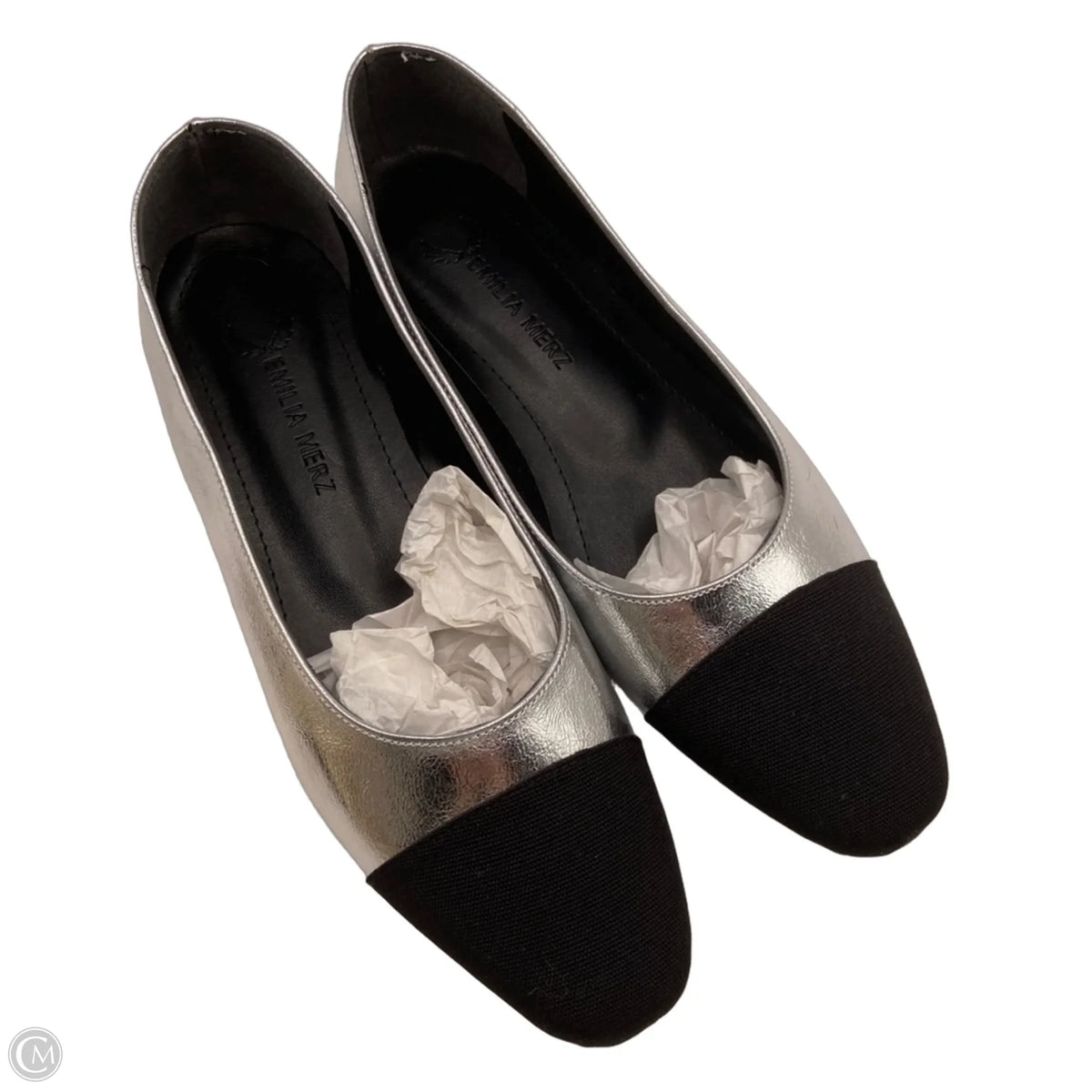 Shoes Flats By Cmc In Silver, Size: 7