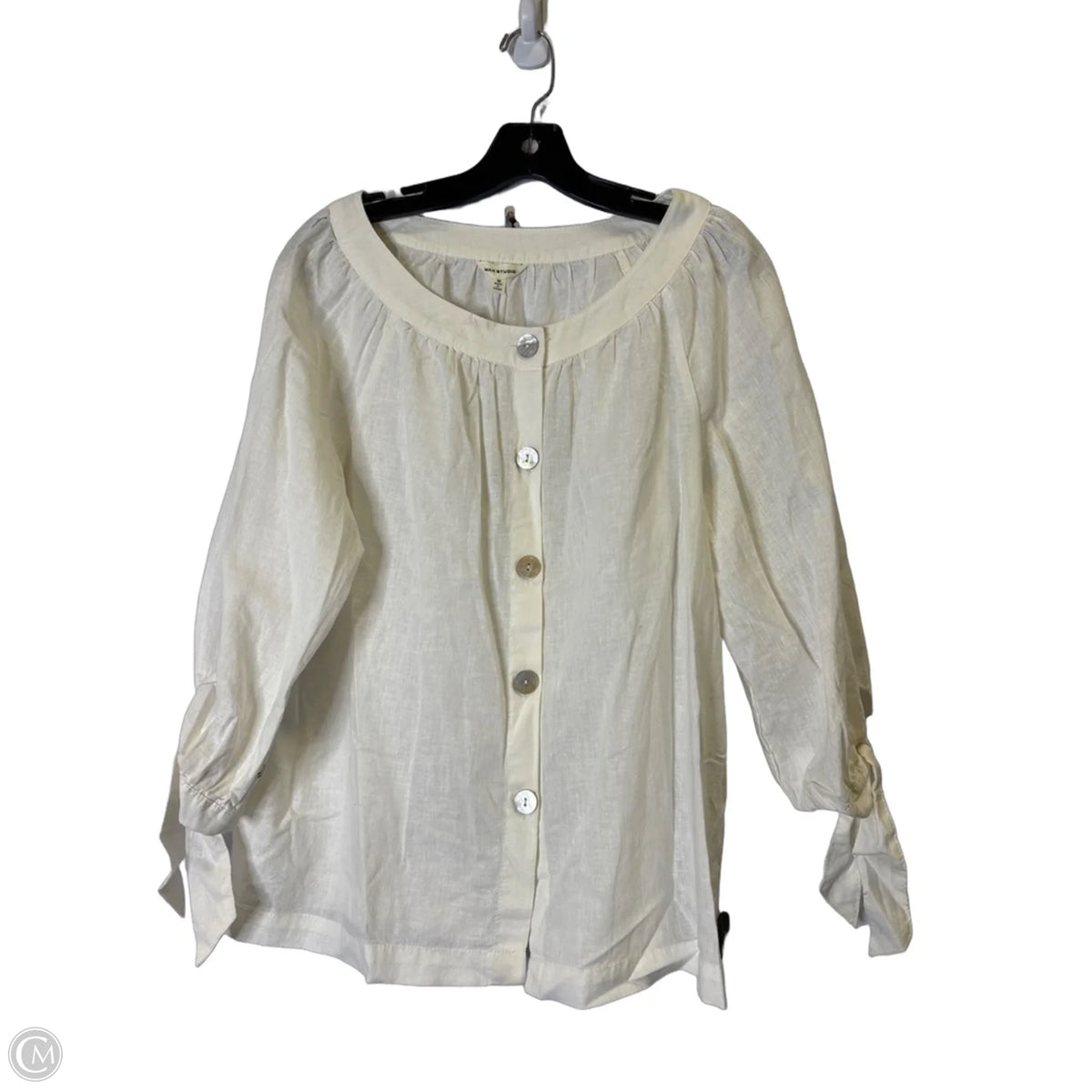 Top Long Sleeve By Max Studio In Cream, Size: M