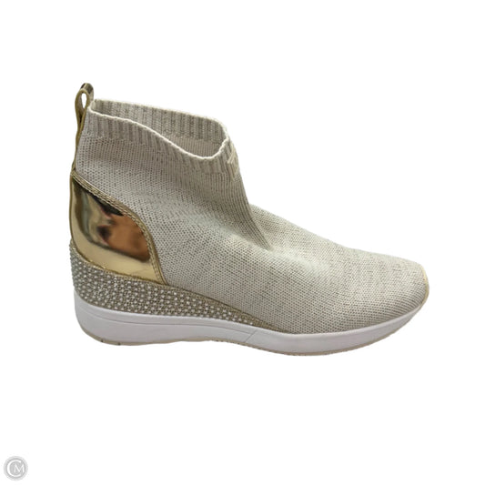Shoes Sneakers By Cmb In Cream, Size: 8
