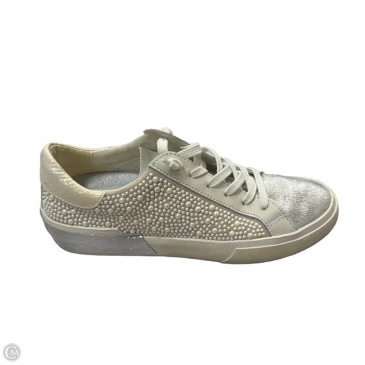Shoes Sneakers By Dolce Vita In Silver, Size: 6.5