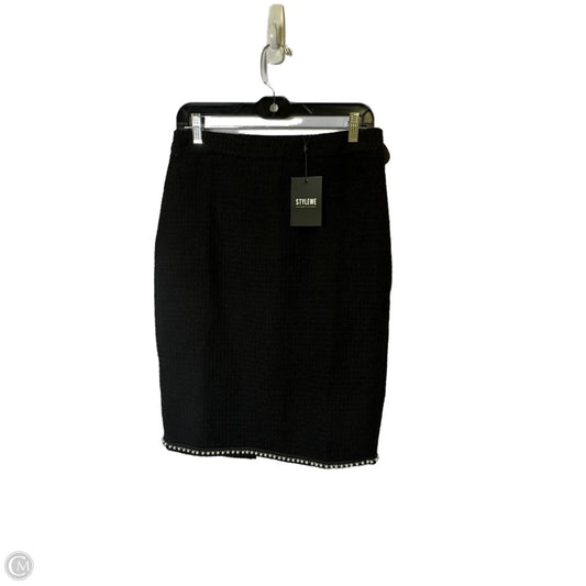 Skirt Midi By Clothes Mentor In Black, Size: M
