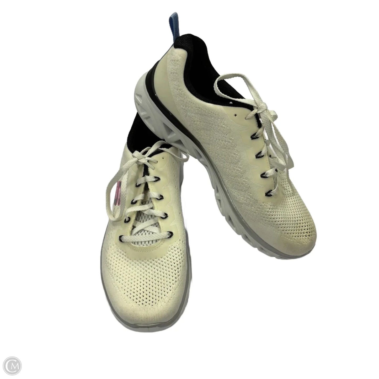 Shoes Athletic By Skechers In Cream, Size: 9.5
