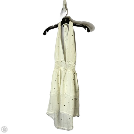 Dress Casual Short By Superdown In White, Size: L