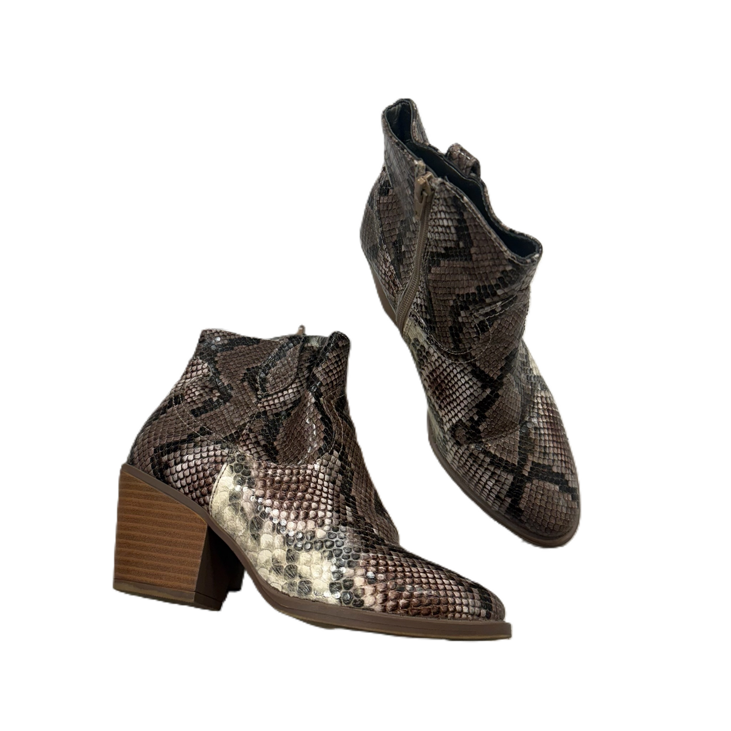 Boots Ankle Heels By Sugar In Snakeskin Print, Size: 6