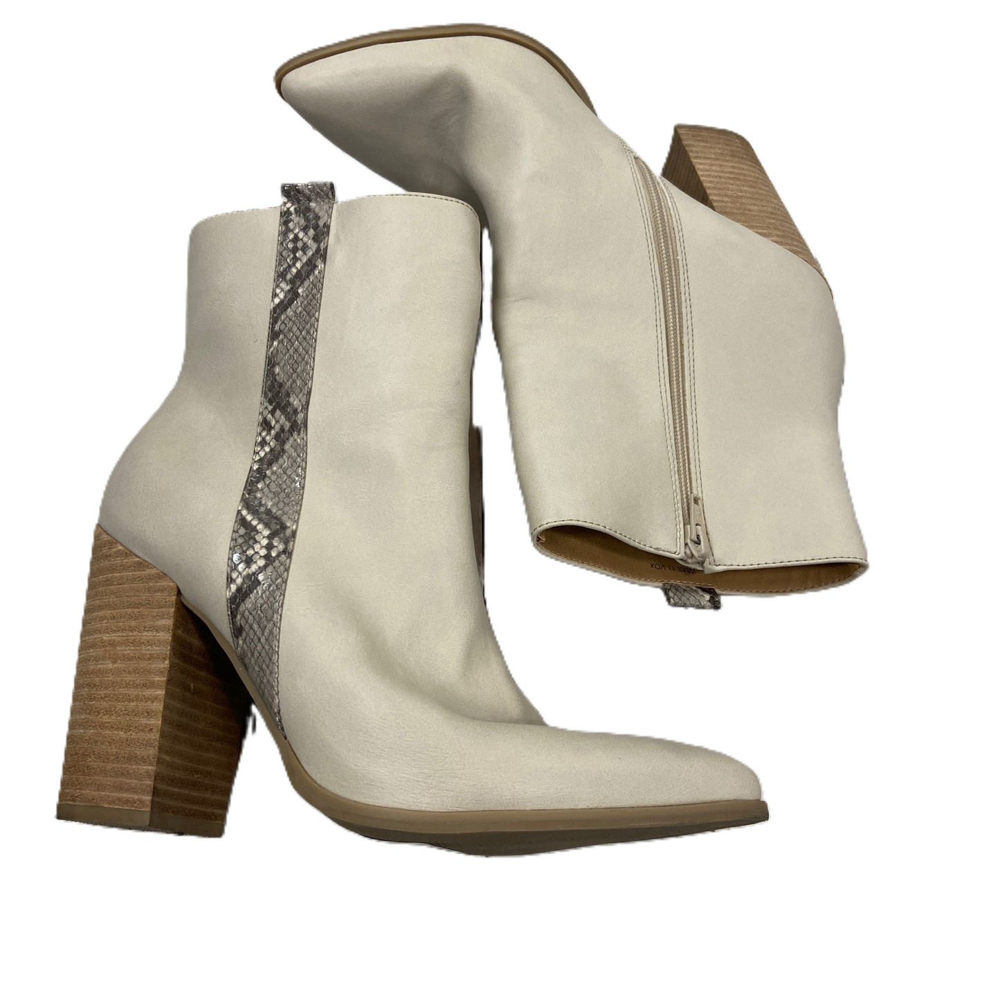 Boots Ankle Heels By Clothes Mentor In Cream, Size: 11