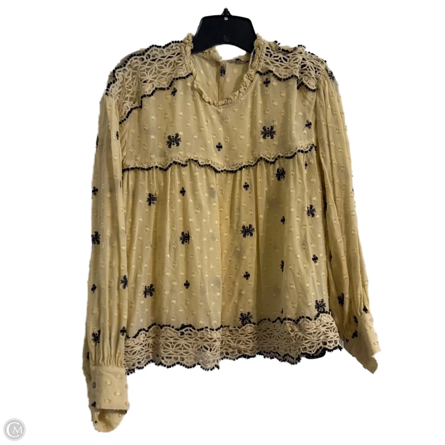 Top Long Sleeve By Zara In Cream, Size: Xl