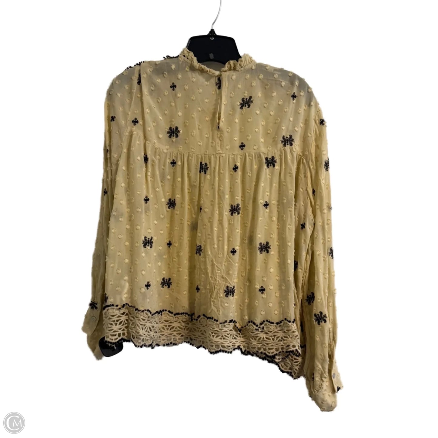 Top Long Sleeve By Zara In Cream, Size: Xl