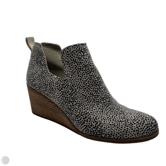 Boots Ankle Flats By Toms In Animal Print, Size: 11