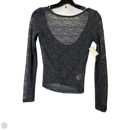 Top Long Sleeve By Wild Fable In Navy, Size: Xs