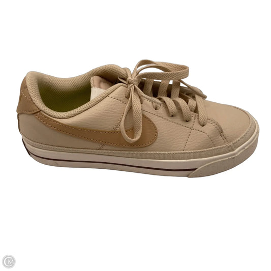 Shoes Sneakers By Nike In Cream, Size: 6