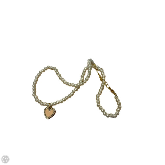 Necklace Charm By Clothes Mentor