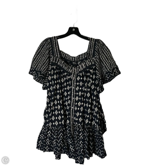 Top Short Sleeve By Free People In Black, Size: Xl