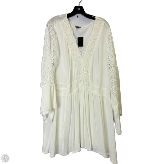 Top Short Sleeve By Torrid In White, Size: 6
