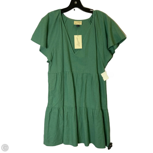Dress Casual Short By Universal Thread In Green, Size: L