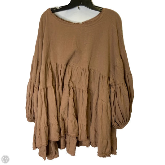 Top Short Sleeve By Free People In Red, Size: Xl