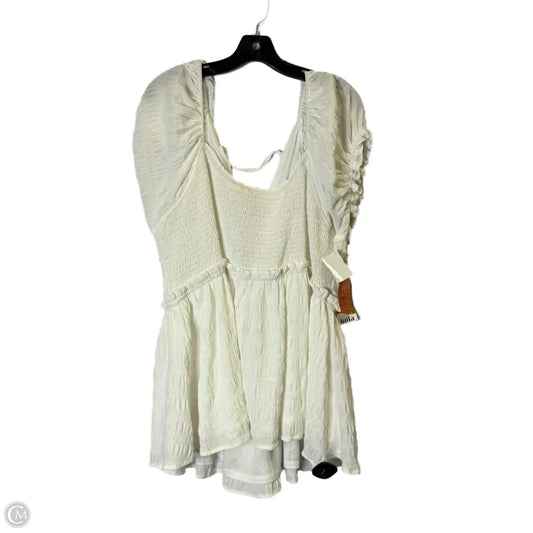 Top Short Sleeve By Altard State In White, Size: 3x