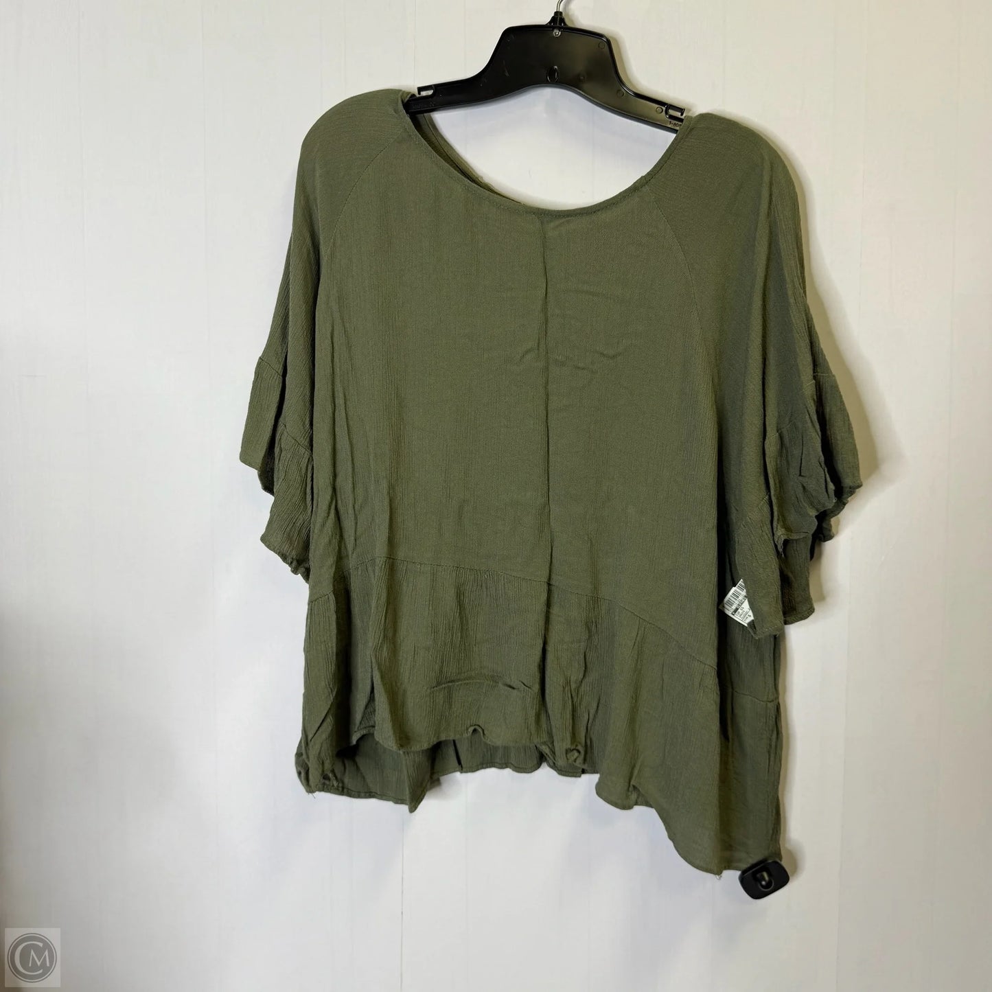 Top Short Sleeve By Clothes Mentor In Green, Size: S