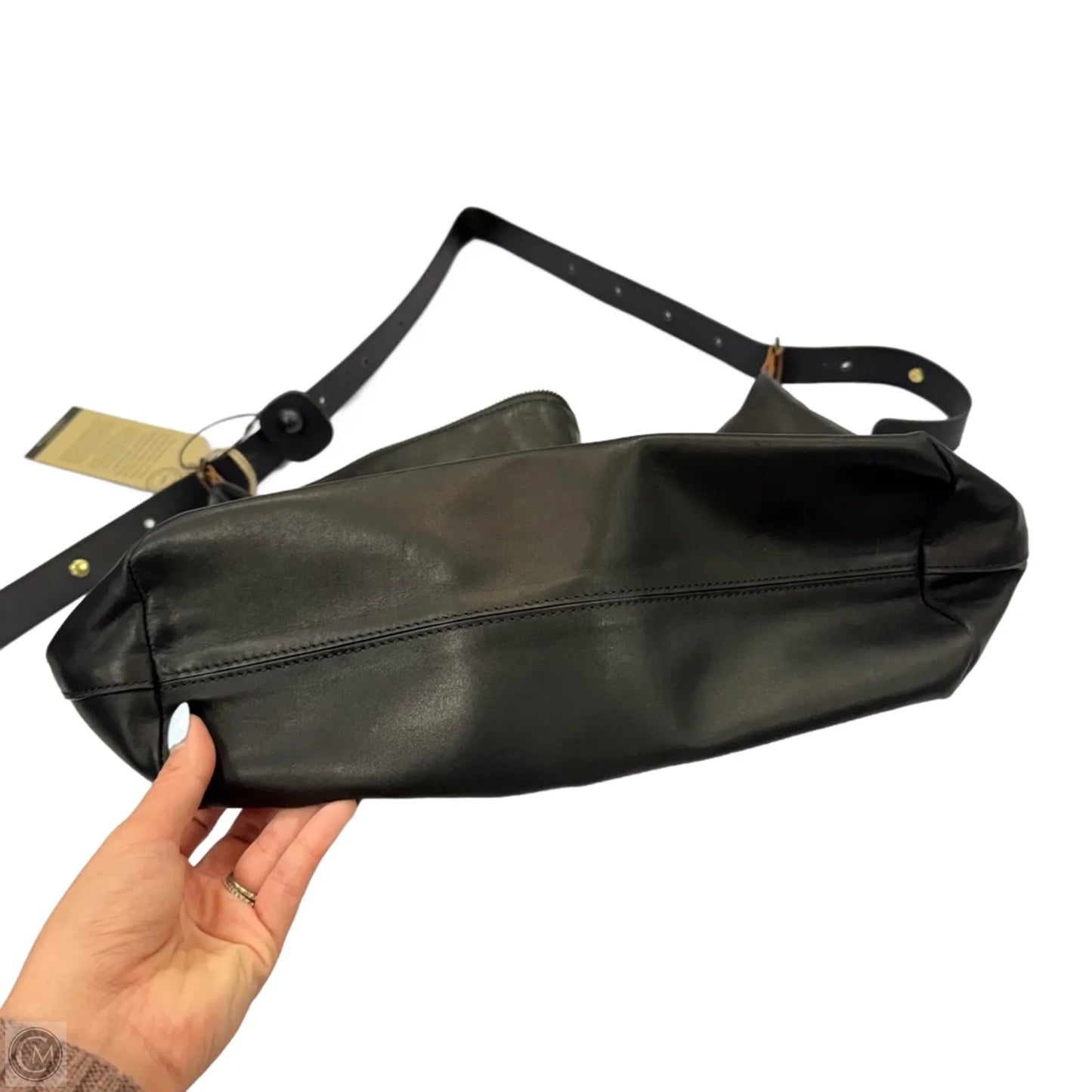 Handbag By Clothes Mentor, Size: Medium