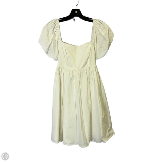 Dress Casual Short By Tcec In White, Size: S