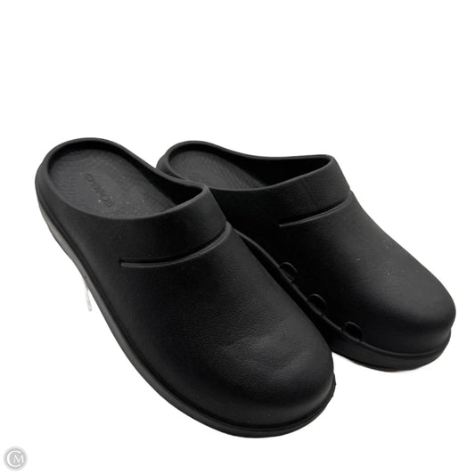 Shoes Flats By Oofos In Black, Size: 7