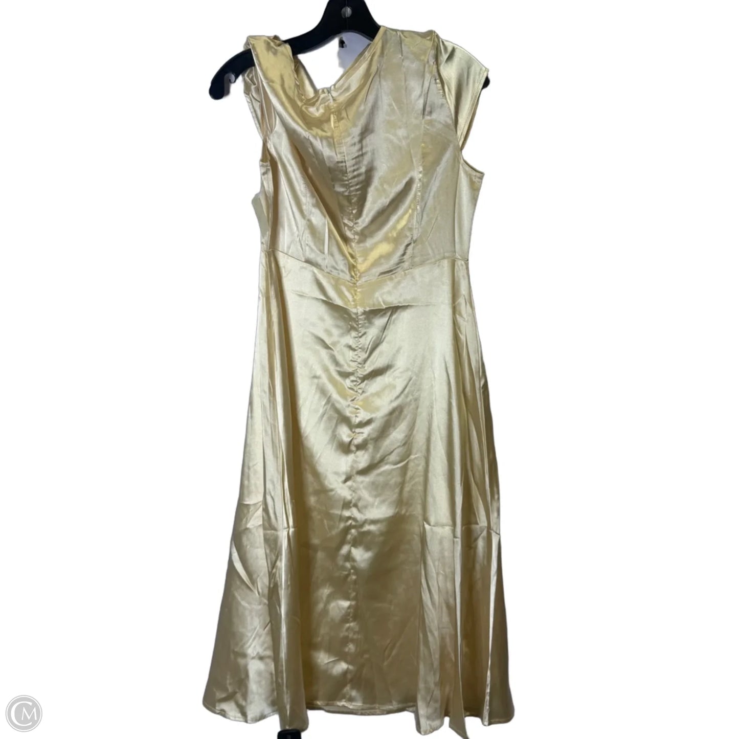 Dress Casual Maxi By Shein In Gold, Size: M